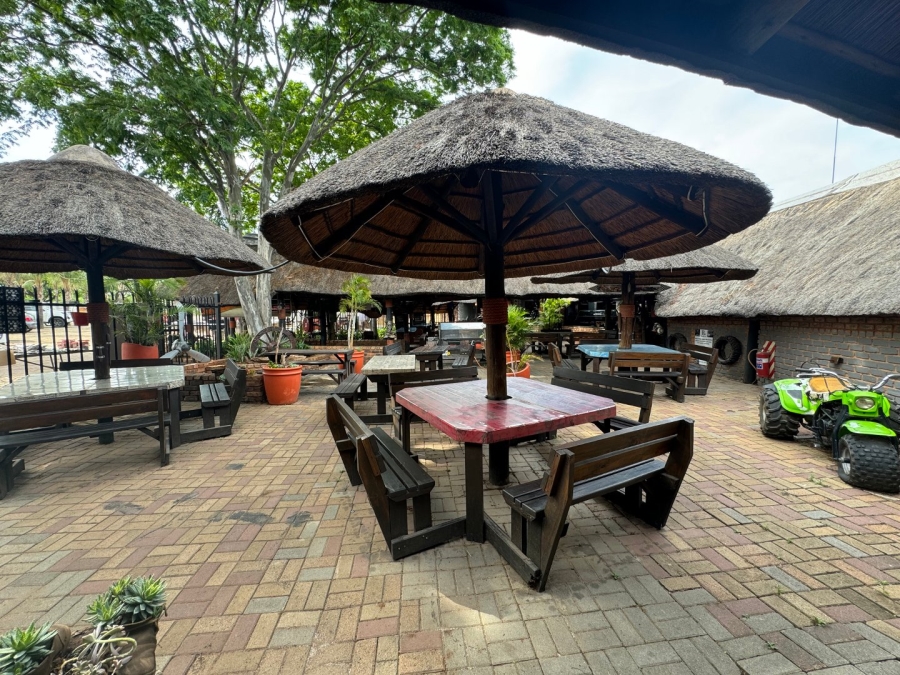 Commercial Property for Sale in Hartbeespoort Rural North West